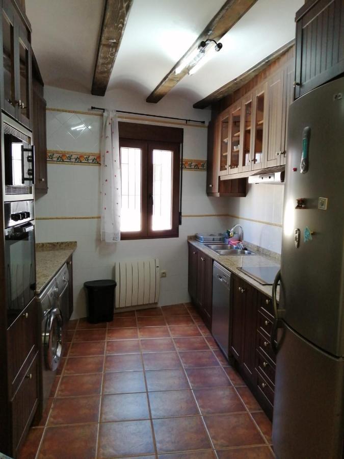 Casa Las Torres 모라 데 루비엘로스 외부 사진