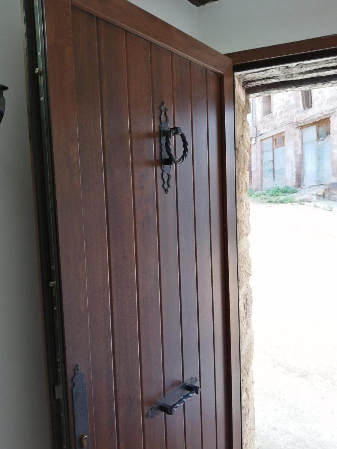 Casa Las Torres 모라 데 루비엘로스 외부 사진